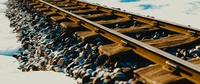 tracks_pebbles.png